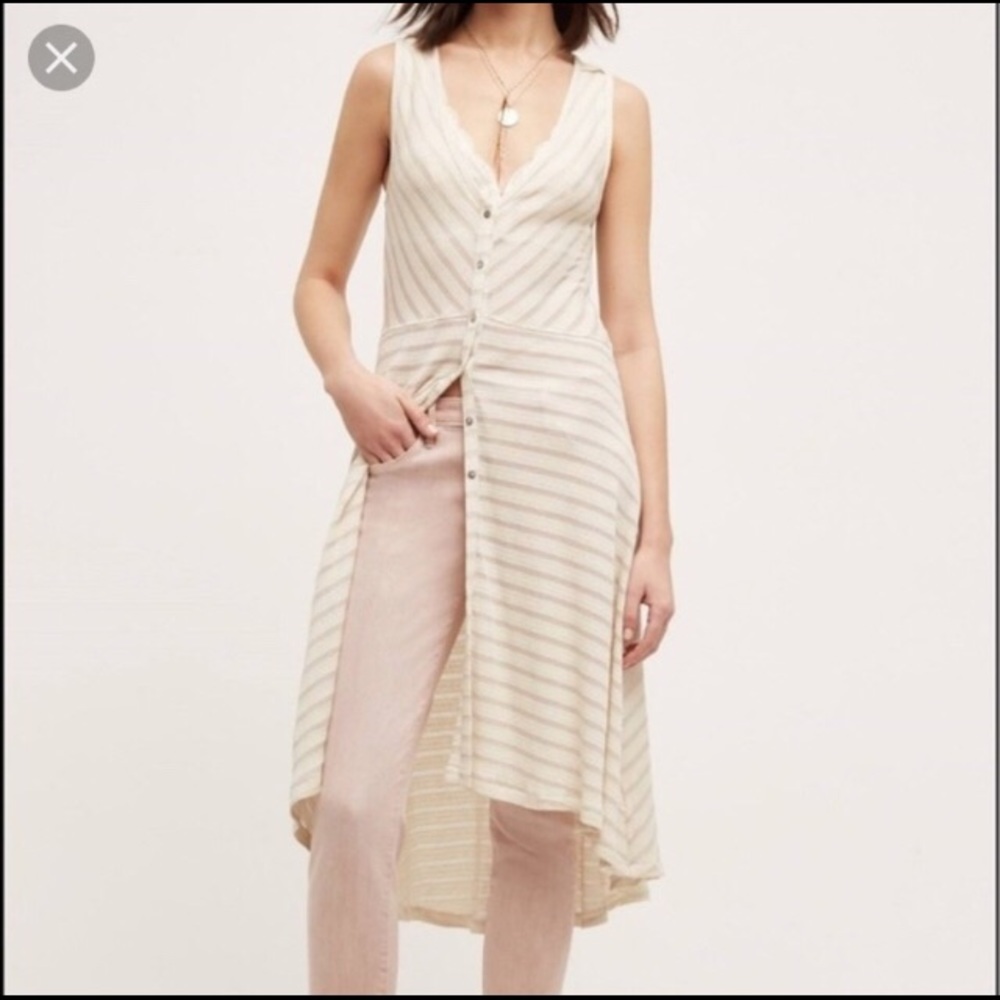 High-low Cream Vest